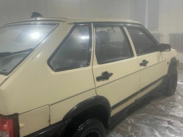 Бежевый ВАЗ 2109, объемом двигателя 0 л и пробегом 123 тыс. км за 850 $, фото 2 на Automoto.ua