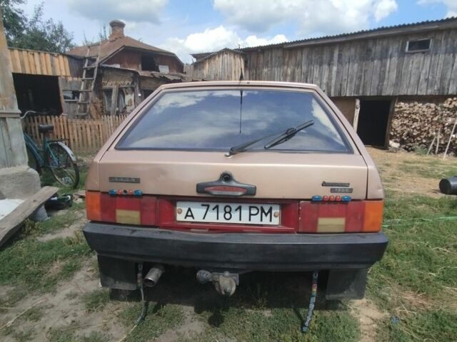Бежевый ВАЗ 2109, объемом двигателя 1.5 л и пробегом 100 тыс. км за 715 $, фото 3 на Automoto.ua