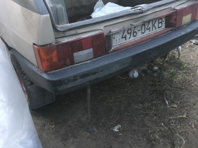 Бежевый ВАЗ 2109, объемом двигателя 1.5 л и пробегом 150 тыс. км за 120 $, фото 7 на Automoto.ua