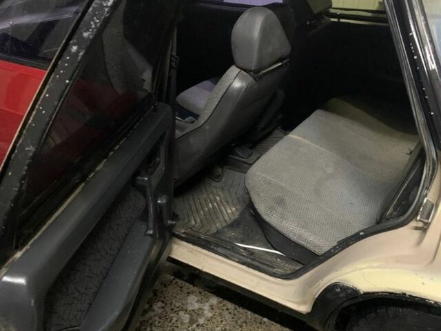 Бежевый ВАЗ 2109, объемом двигателя 1.3 л и пробегом 150 тыс. км за 600 $, фото 7 на Automoto.ua