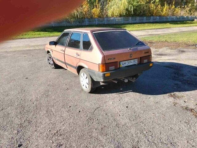 Бежевый ВАЗ 2109, объемом двигателя 1.3 л и пробегом 75 тыс. км за 800 $, фото 2 на Automoto.ua