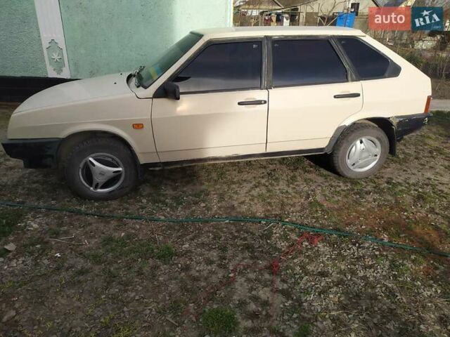 Бежевый ВАЗ 2109, объемом двигателя 0 л и пробегом 200 тыс. км за 1300 $, фото 6 на Automoto.ua