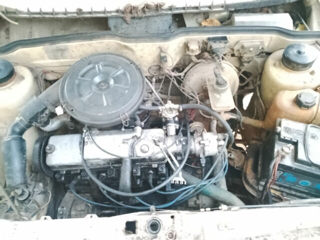 Бежевый ВАЗ 2109, объемом двигателя 1.3 л и пробегом 467 тыс. км за 384 $, фото 6 на Automoto.ua