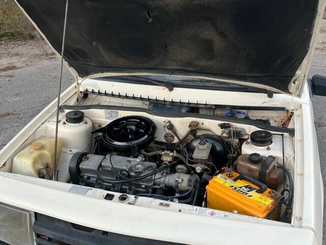 Бежевый ВАЗ 2109, объемом двигателя 1.1 л и пробегом 250 тыс. км за 800 $, фото 5 на Automoto.ua