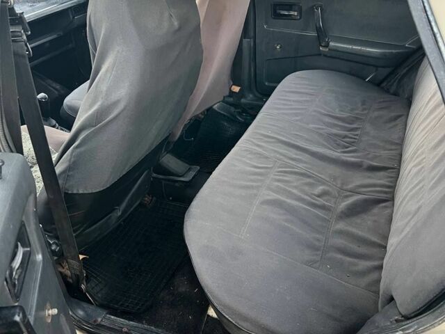 Бежевый ВАЗ 2109, объемом двигателя 1.1 л и пробегом 250 тыс. км за 800 $, фото 4 на Automoto.ua