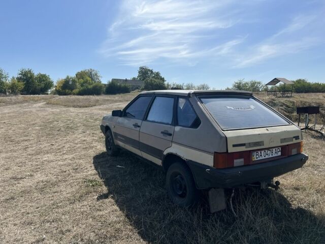 Бежевий ВАЗ 2109, об'ємом двигуна 1.3 л та пробігом 300 тис. км за 678 $, фото 5 на Automoto.ua