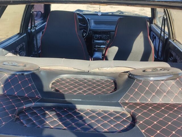 Черный ВАЗ 2109, объемом двигателя 1.5 л и пробегом 200 тыс. км за 999 $, фото 5 на Automoto.ua