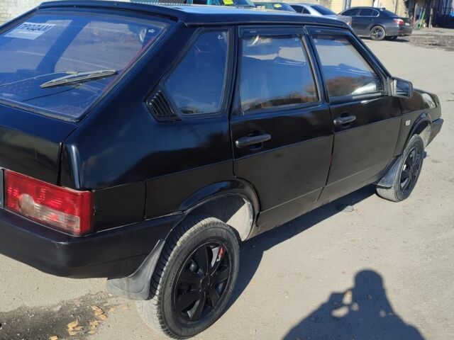 Черный ВАЗ 2109, объемом двигателя 1.5 л и пробегом 200 тыс. км за 999 $, фото 3 на Automoto.ua