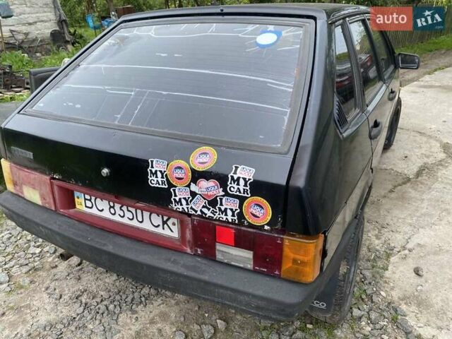 Черный ВАЗ 2109, объемом двигателя 1.3 л и пробегом 245 тыс. км за 300 $, фото 2 на Automoto.ua