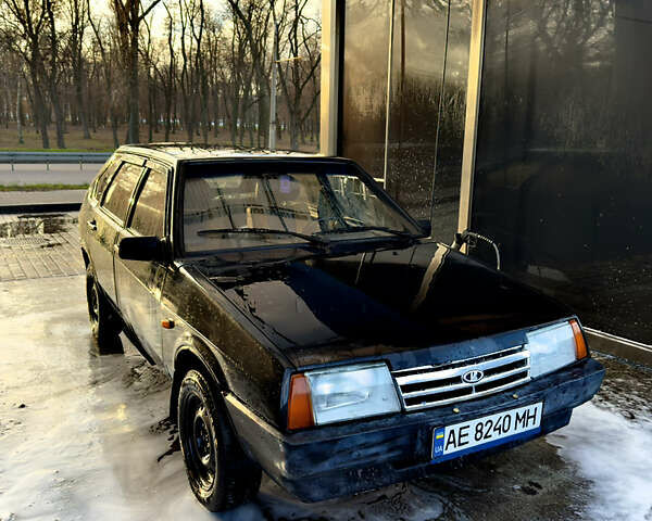 Чорний ВАЗ 2109, об'ємом двигуна 1.5 л та пробігом 111 тис. км за 1326 $, фото 1 на Automoto.ua