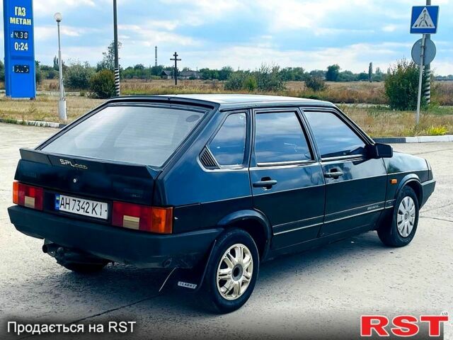 ВАЗ 2109 1989 в Новомосковске на Automoto.ua Черный ВАЗ 2109, объемом двигателя 1.5 л и пробегом 140 тыс. км за 999 $, фото 3 на Automoto.ua