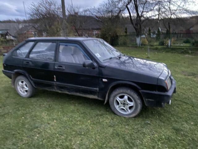 Черный ВАЗ 2109, объемом двигателя 0 л и пробегом 50 тыс. км за 550 $, фото 4 на Automoto.ua
