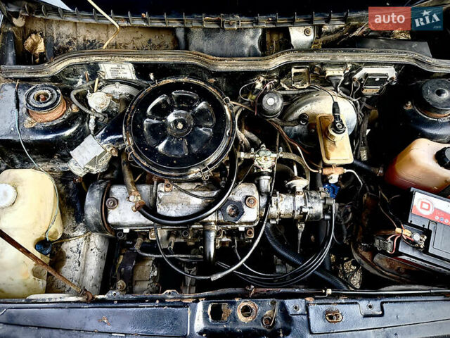 Чорний ВАЗ 2109, об'ємом двигуна 1.5 л та пробігом 111 тис. км за 1326 $, фото 13 на Automoto.ua