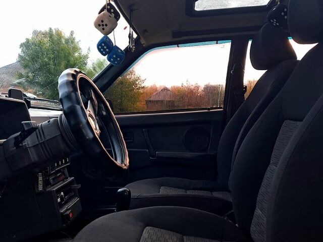 Черный ВАЗ 2109, объемом двигателя 1.5 л и пробегом 200 тыс. км за 950 $, фото 3 на Automoto.ua