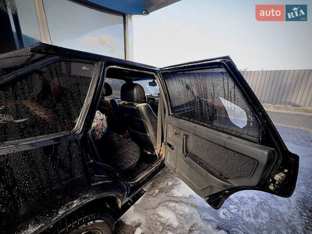 Чорний ВАЗ 2109, об'ємом двигуна 1.5 л та пробігом 111 тис. км за 1326 $, фото 10 на Automoto.ua