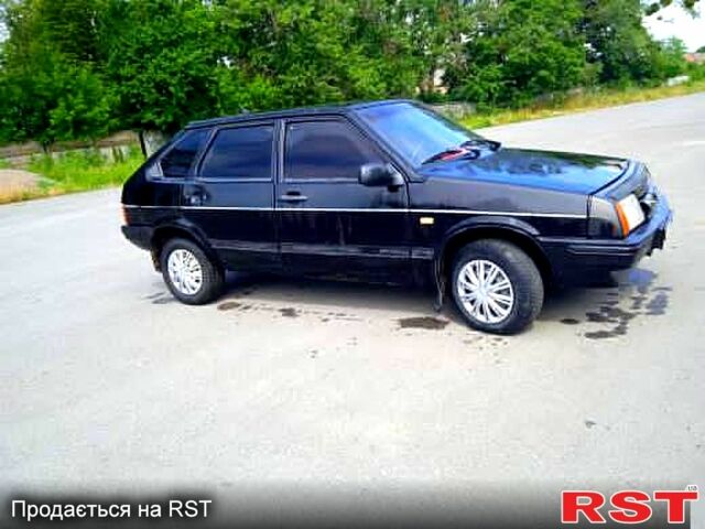 Черный ВАЗ 2109, объемом двигателя 1.5 л и пробегом 500 тыс. км за 780 $, фото 5 на Automoto.ua