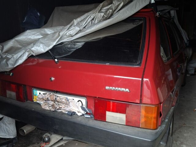 Черный ВАЗ 2109, объемом двигателя 1.3 л и пробегом 2 тыс. км за 1100 $, фото 1 на Automoto.ua