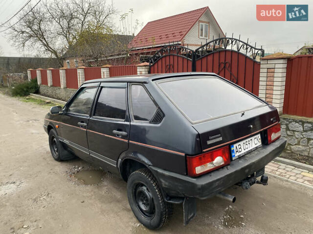 Черный ВАЗ 2109, объемом двигателя 1.5 л и пробегом 150 тыс. км за 799 $, фото 3 на Automoto.ua