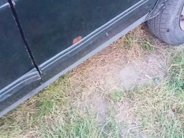 Черный ВАЗ 2109, объемом двигателя 1.5 л и пробегом 300 тыс. км за 1200 $, фото 2 на Automoto.ua