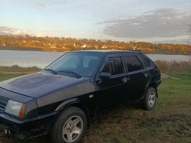 Черный ВАЗ 2109, объемом двигателя 1.5 л и пробегом 94 тыс. км за 832 $, фото 1 на Automoto.ua