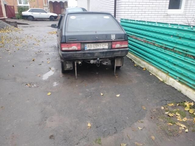 Черный ВАЗ 2109, объемом двигателя 1.5 л и пробегом 100 тыс. км за 750 $, фото 3 на Automoto.ua