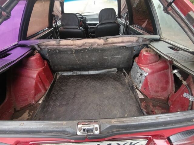 Черный ВАЗ 2109, объемом двигателя 0 л и пробегом 200 тыс. км за 761 $, фото 5 на Automoto.ua