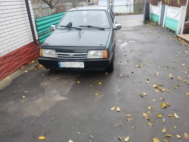 Черный ВАЗ 2109, объемом двигателя 1.5 л и пробегом 100 тыс. км за 750 $, фото 1 на Automoto.ua