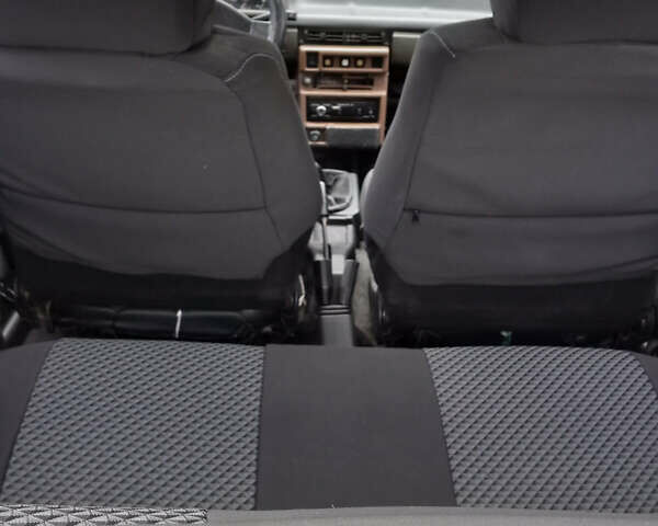 Черный ВАЗ 2109, объемом двигателя 1.5 л и пробегом 70 тыс. км за 1000 $, фото 7 на Automoto.ua