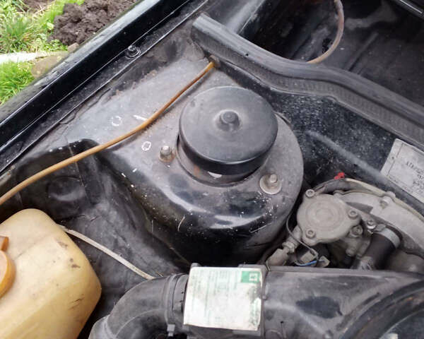 Черный ВАЗ 2109, объемом двигателя 1.5 л и пробегом 70 тыс. км за 1000 $, фото 9 на Automoto.ua