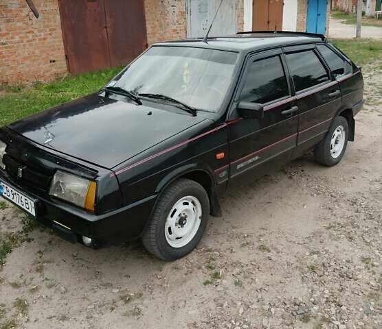 Чорний ВАЗ 2109, об'ємом двигуна 1.5 л та пробігом 199 тис. км за 1250 $, фото 3 на Automoto.ua