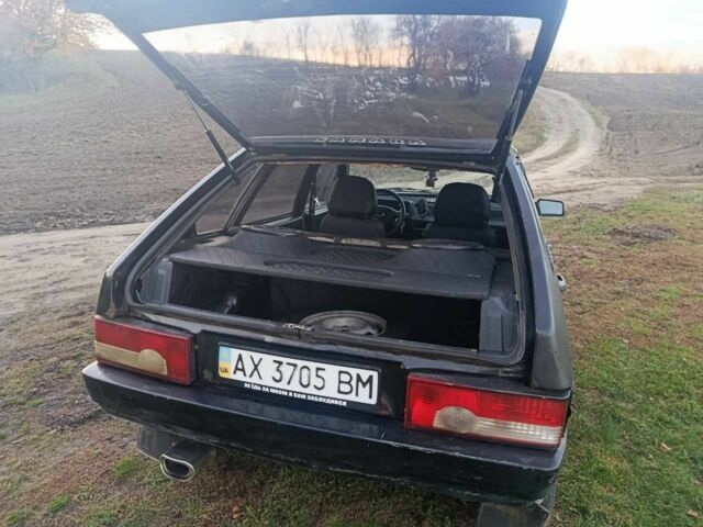 Черный ВАЗ 2109, объемом двигателя 1.5 л и пробегом 94 тыс. км за 832 $, фото 3 на Automoto.ua