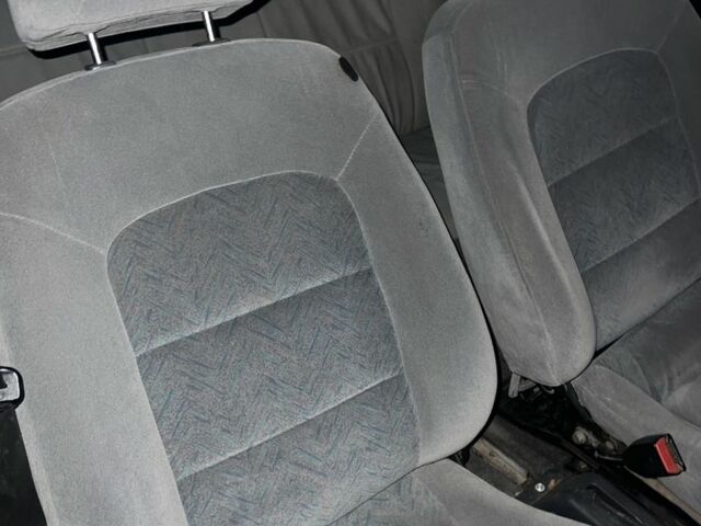 Чорний ВАЗ 2109, об'ємом двигуна 1.5 л та пробігом 100 тис. км за 400 $, фото 4 на Automoto.ua