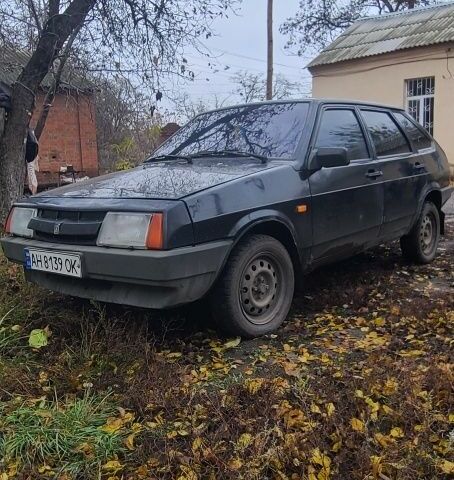 Черный ВАЗ 2109, объемом двигателя 1.3 л и пробегом 150 тыс. км за 476 $, фото 3 на Automoto.ua