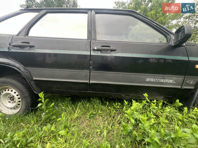 Черный ВАЗ 2109, объемом двигателя 1.3 л и пробегом 300 тыс. км за 500 $, фото 2 на Automoto.ua