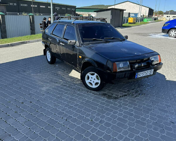 Черный ВАЗ 2109, объемом двигателя 1.5 л и пробегом 200 тыс. км за 750 $, фото 1 на Automoto.ua