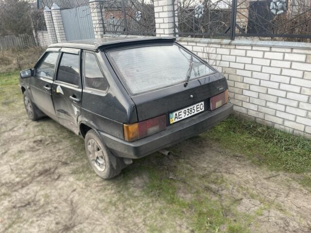 Черный ВАЗ 2109, объемом двигателя 1.5 л и пробегом 1000 тыс. км за 1000 $, фото 2 на Automoto.ua