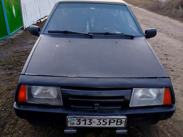 Черный ВАЗ 2109, объемом двигателя 1.3 л и пробегом 300 тыс. км за 800 $, фото 6 на Automoto.ua