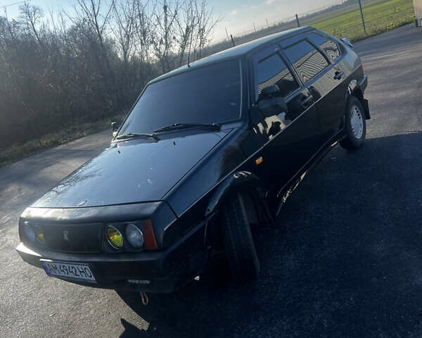 Черный ВАЗ 2109, объемом двигателя 1.5 л и пробегом 200 тыс. км за 1750 $, фото 2 на Automoto.ua