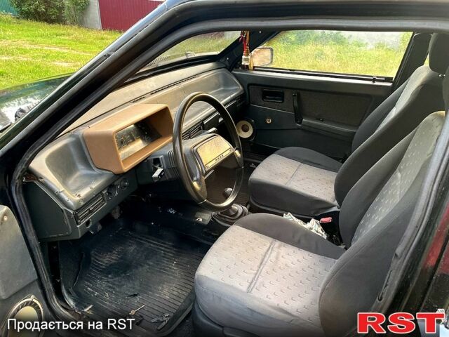 Черный ВАЗ 2109, объемом двигателя 1.5 л и пробегом 0 тыс. км за 650 $, фото 3 на Automoto.ua