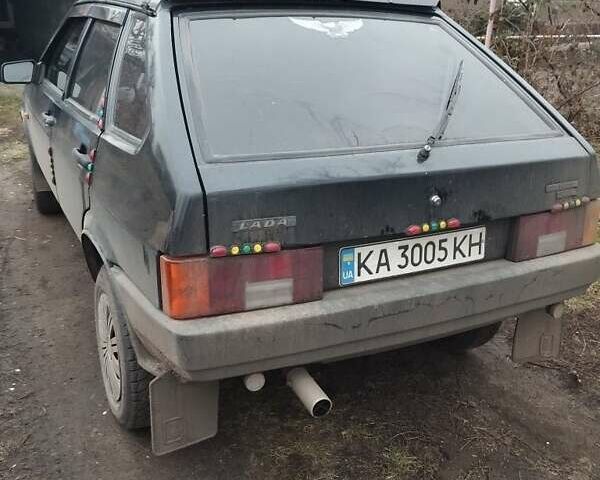 Черный ВАЗ 2109, объемом двигателя 1.5 л и пробегом 380 тыс. км за 1300 $, фото 1 на Automoto.ua