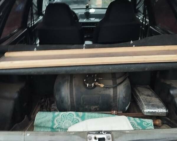 Черный ВАЗ 2109, объемом двигателя 1.5 л и пробегом 380 тыс. км за 1300 $, фото 4 на Automoto.ua