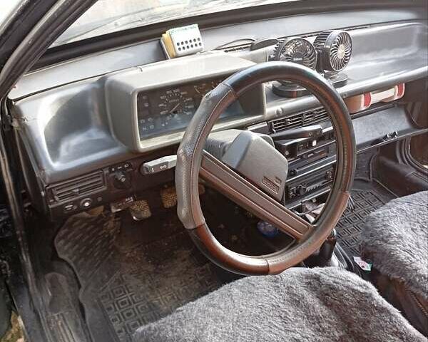 Черный ВАЗ 2109, объемом двигателя 1.5 л и пробегом 20 тыс. км за 1000 $, фото 1 на Automoto.ua
