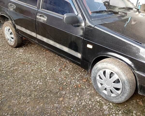 Черный ВАЗ 2109, объемом двигателя 1.5 л и пробегом 20 тыс. км за 1000 $, фото 7 на Automoto.ua