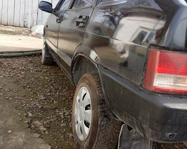 Черный ВАЗ 2109, объемом двигателя 1.5 л и пробегом 20 тыс. км за 1000 $, фото 4 на Automoto.ua