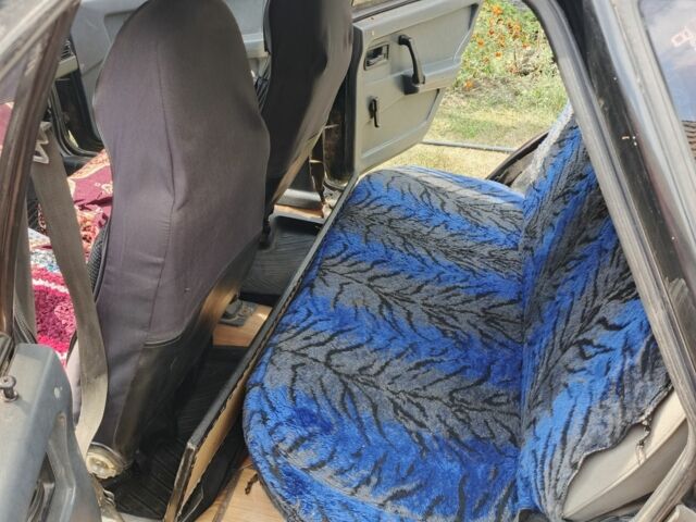 Черный ВАЗ 2109, объемом двигателя 0 л и пробегом 180 тыс. км за 1670 $, фото 3 на Automoto.ua