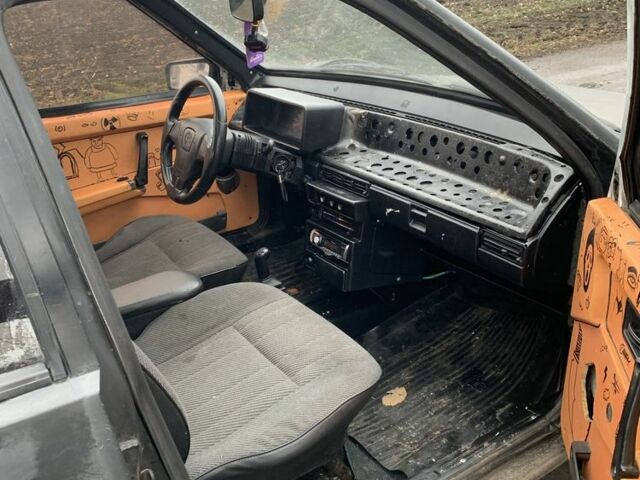 Чорний ВАЗ 2109, об'ємом двигуна 1.5 л та пробігом 241 тис. км за 630 $, фото 10 на Automoto.ua