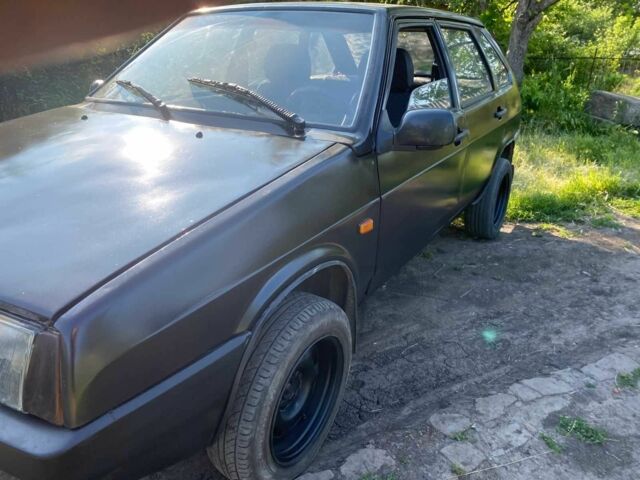 Черный ВАЗ 2109, объемом двигателя 1.5 л и пробегом 300 тыс. км за 900 $, фото 5 на Automoto.ua