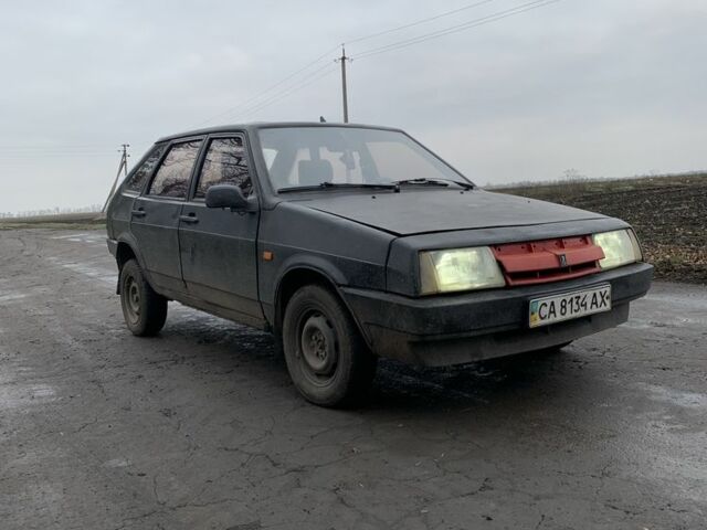 Чорний ВАЗ 2109, об'ємом двигуна 1.5 л та пробігом 241 тис. км за 630 $, фото 2 на Automoto.ua