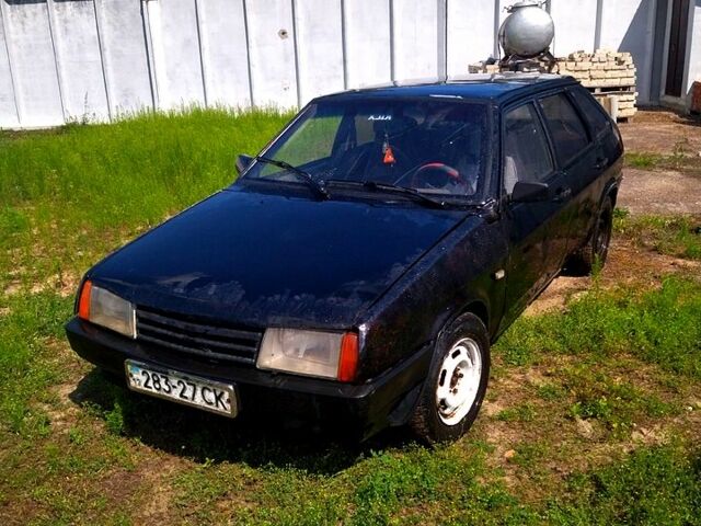 Чорний ВАЗ 2109, об'ємом двигуна 1.5 л та пробігом 100 тис. км за 400 $, фото 4 на Automoto.ua
