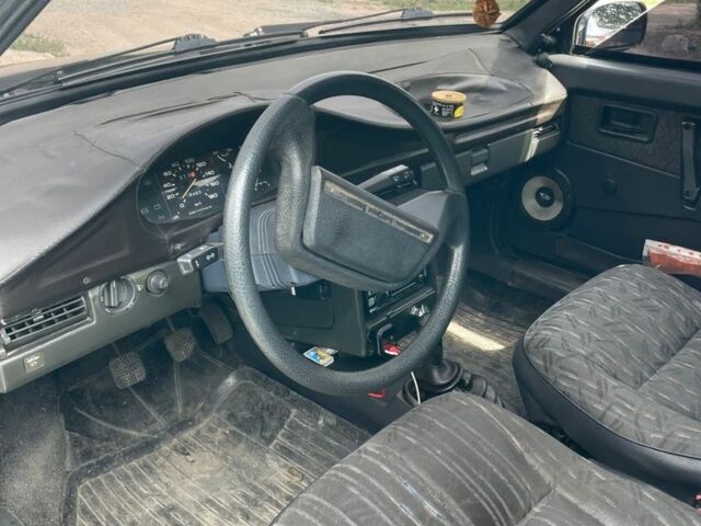 Черный ВАЗ 2109, объемом двигателя 1.5 л и пробегом 18 тыс. км за 1300 $, фото 5 на Automoto.ua